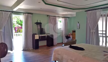 Casa com 5 quartos à venda em Ingá - RJ