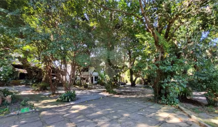 Casa com 12 quartos à venda em Vila Progresso - RJ