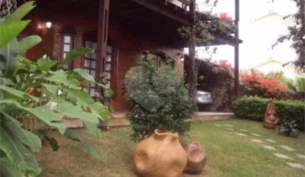 Casa com 4 quartos à venda em Camboinhas - RJ