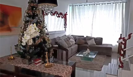 Casa com 4 quartos à venda em Piratininga - RJ