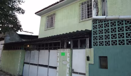 Sobrado com 4 quartos à venda em Centro - RJ