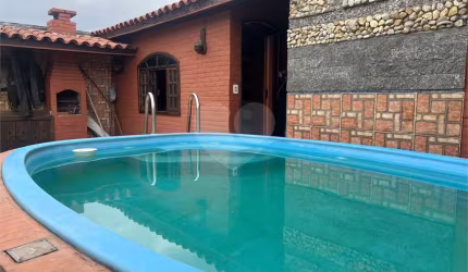 Duplex com 3 quartos à venda em Icaraí - RJ