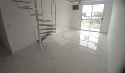Cobertura com 3 quartos à venda em Piratininga - RJ