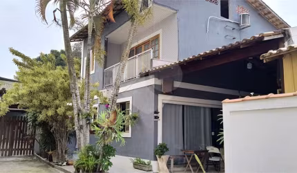 Casa com 3 quartos à venda em Maria Paula - RJ