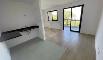 Studio com 1 quartos à venda em Ingá - RJ
