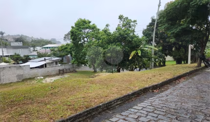 Terreno à venda em Jacaré - RJ