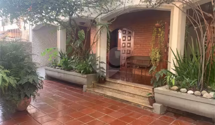 Casa com 7 quartos à venda em Santa Rosa - RJ