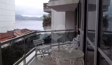 Apartamento com 4 quartos à venda em Ingá - RJ