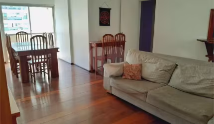 Apartamento com 3 quartos à venda em Icaraí - RJ
