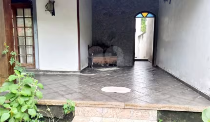 Casa com 4 quartos à venda em São Francisco - RJ
