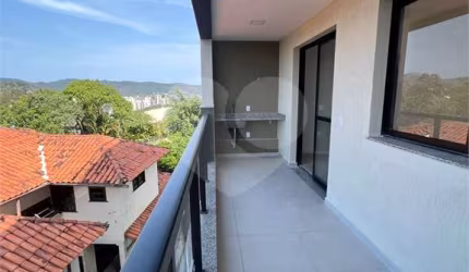 Studio com 1 quartos à venda ou para locação em Ingá - RJ