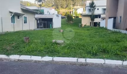Condomínio à venda em Rio Do Ouro - RJ
