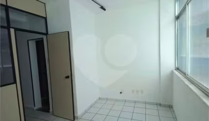 Salas à venda em Centro - RJ