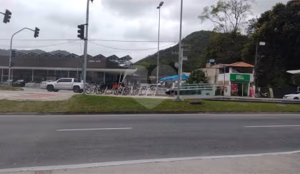 Terreno à venda ou para locação em Itaipu - RJ