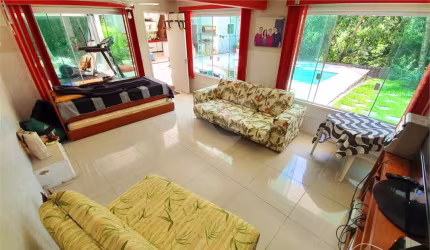 Casa com 4 quartos à venda ou para locação em Mata Paca - RJ