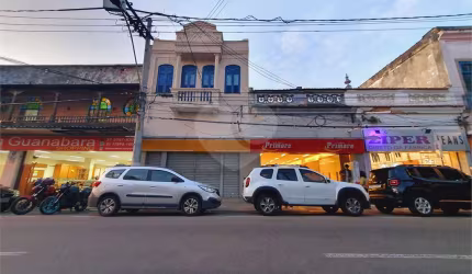 Loja à venda ou para locação em Centro - RJ