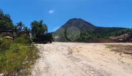 Terreno à venda em Inoã (inoã) - RJ
