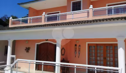 Condomínio com 6 quartos à venda em Sapê - RJ