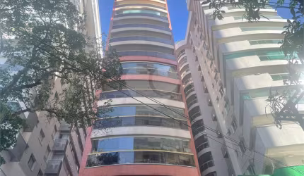 Apartamento com 3 quartos à venda em Icaraí - RJ