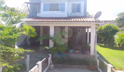 Casa com 4 quartos à venda em Guaratiba (ponta Negra) - RJ