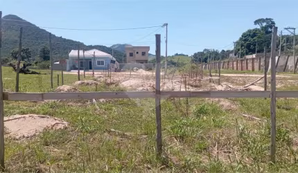 Condomínio à venda em Ubatiba - RJ
