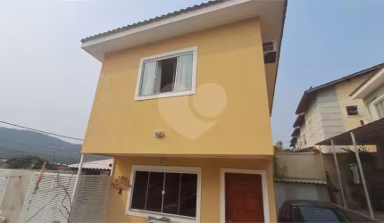 Condomínio com 2 quartos à venda em Serra Grande - RJ