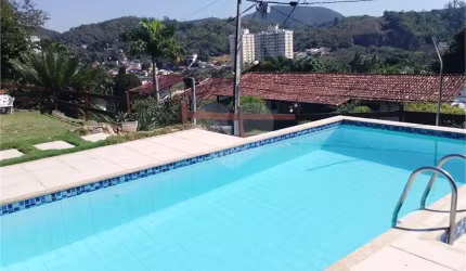 Condomínio com 3 quartos à venda em Maria Paula - RJ