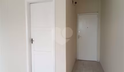 Apartamento com 1 quartos à venda em Santana - RJ