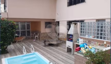 Casa de vila com 4 quartos à venda em Icaraí - RJ