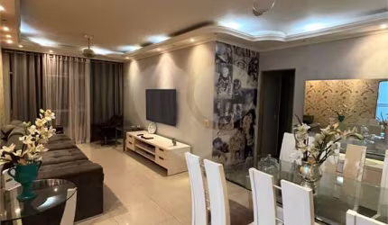 Apartamento com 2 quartos à venda em Icaraí - RJ