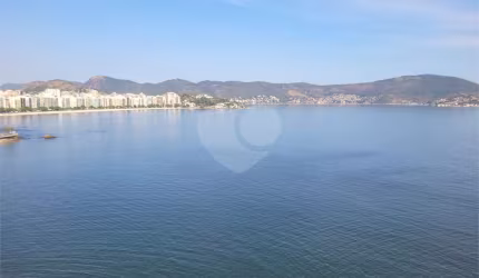 Apartamento com 4 quartos à venda em Ingá - RJ