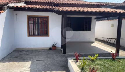 Casa com 3 quartos à venda em Jardim Atlântico Oeste (itaipuaçu) - RJ