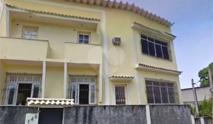Casa com 4 quartos à venda em Santa Rosa - RJ