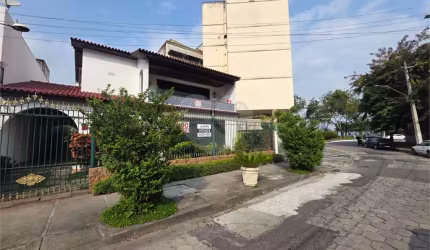 Casa com 3 quartos à venda em São Francisco - RJ