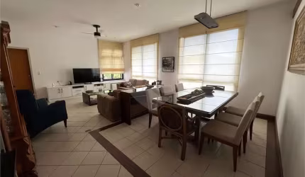 Casa com 4 quartos à venda em São Francisco - RJ