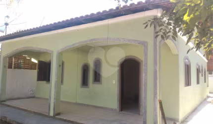 Casa com 3 quartos à venda em Itapeba - RJ