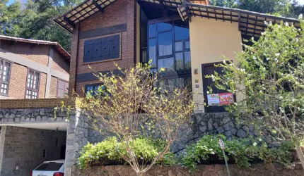 Casa com 3 quartos à venda em Itaipu - RJ