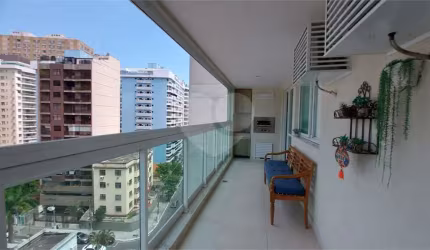 Apartamento com 2 quartos à venda em Icaraí - RJ