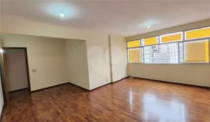 Apartamento com 3 quartos à venda em Icaraí - RJ