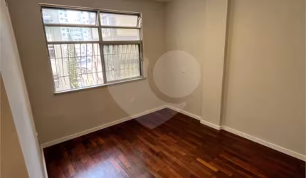 Apartamento com 2 quartos à venda em Ingá - RJ