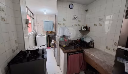 Apartamento com 3 quartos à venda em Fátima - RJ