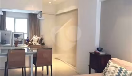 Apartamento com 2 quartos à venda em São Francisco - RJ