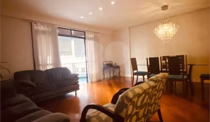 Apartamento com 4 quartos à venda em Icaraí - RJ