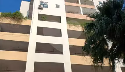 Condomínio com 2 quartos à venda em Santana - RJ