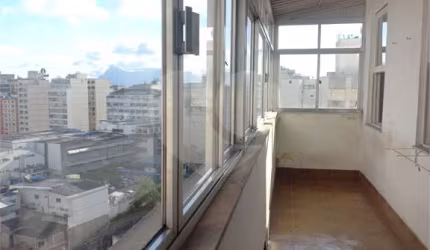 Apartamento com 2 quartos à venda em Centro - RJ