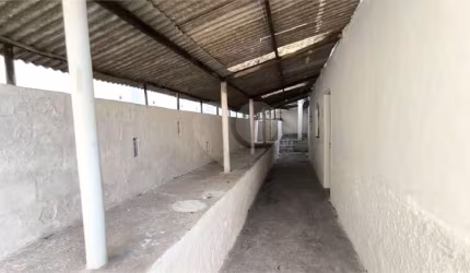 Casa com 1 quartos à venda em Cubango - RJ