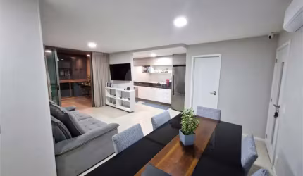 Apartamento com 2 quartos à venda em Icaraí - RJ