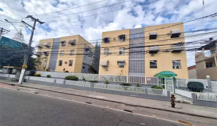 Condomínio com 1 quartos à venda em Santana - RJ