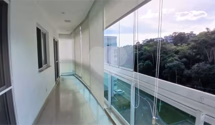 Apartamento com 4 quartos à venda em Camboinhas - RJ