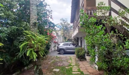 Casa com 4 quartos à venda em Piratininga - RJ
